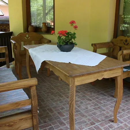 Harmonia Apartmanhaz *