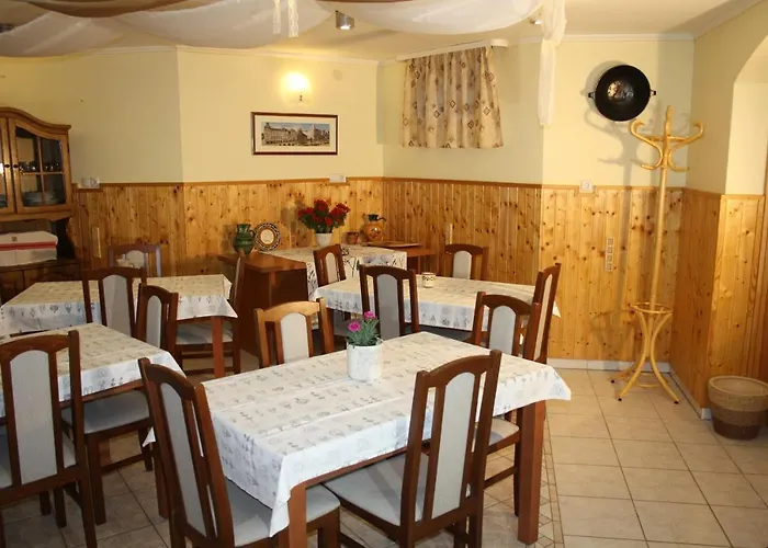 Harmonia Apartmanhaz *