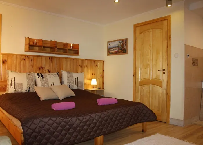 Harmonia Apartmanhaz *
