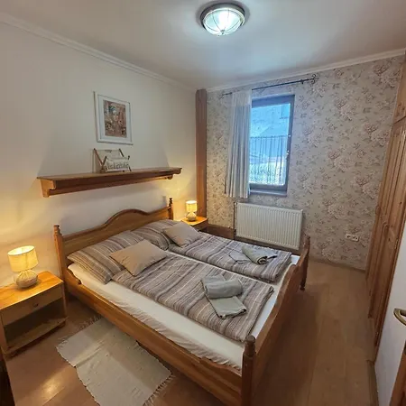 Harmonia Apartmanhaz 아파트 *
