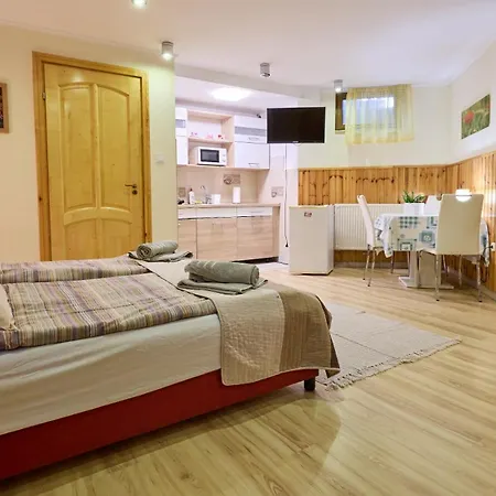 Apartament Harmonia Apartmanhaz