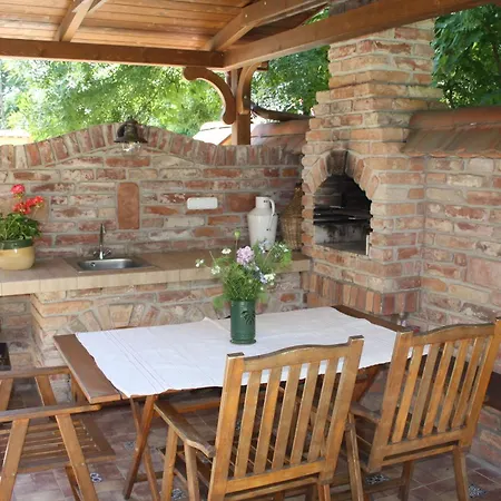 Harmonia Apartmanhaz * Hajdúszoboszló