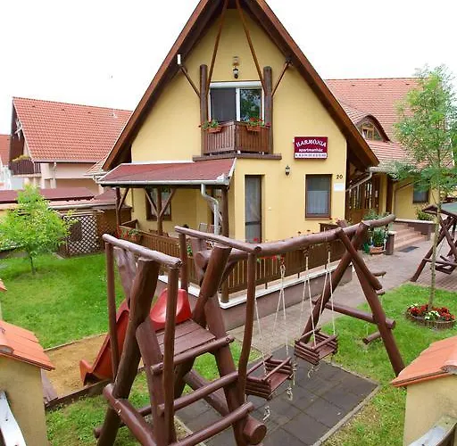 Апартаменты Harmonia Apartmanhaz